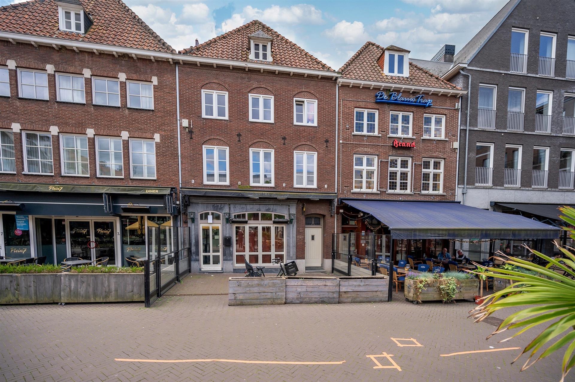 Oude Markt 8
