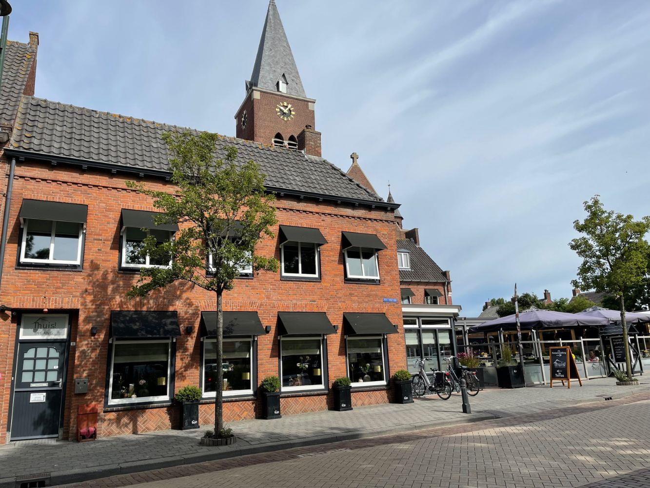 Westvoorstraat 6