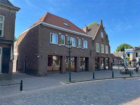 Markt 8 