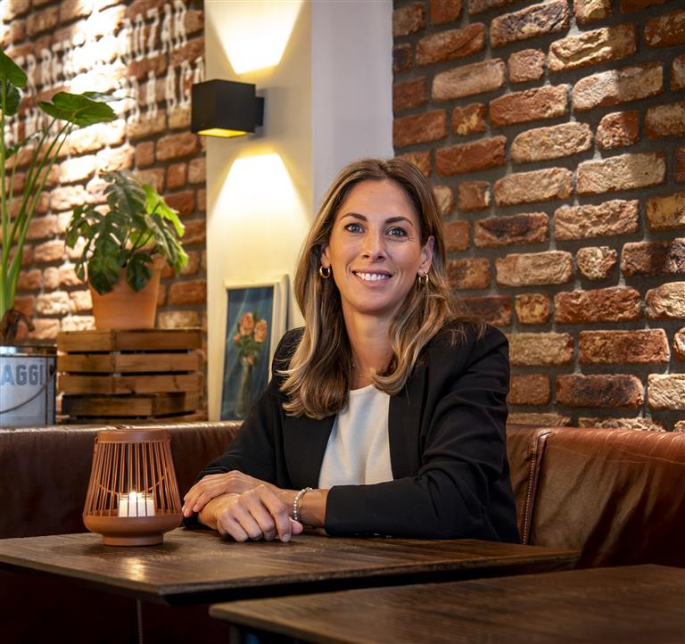 Margot van den Heuvel